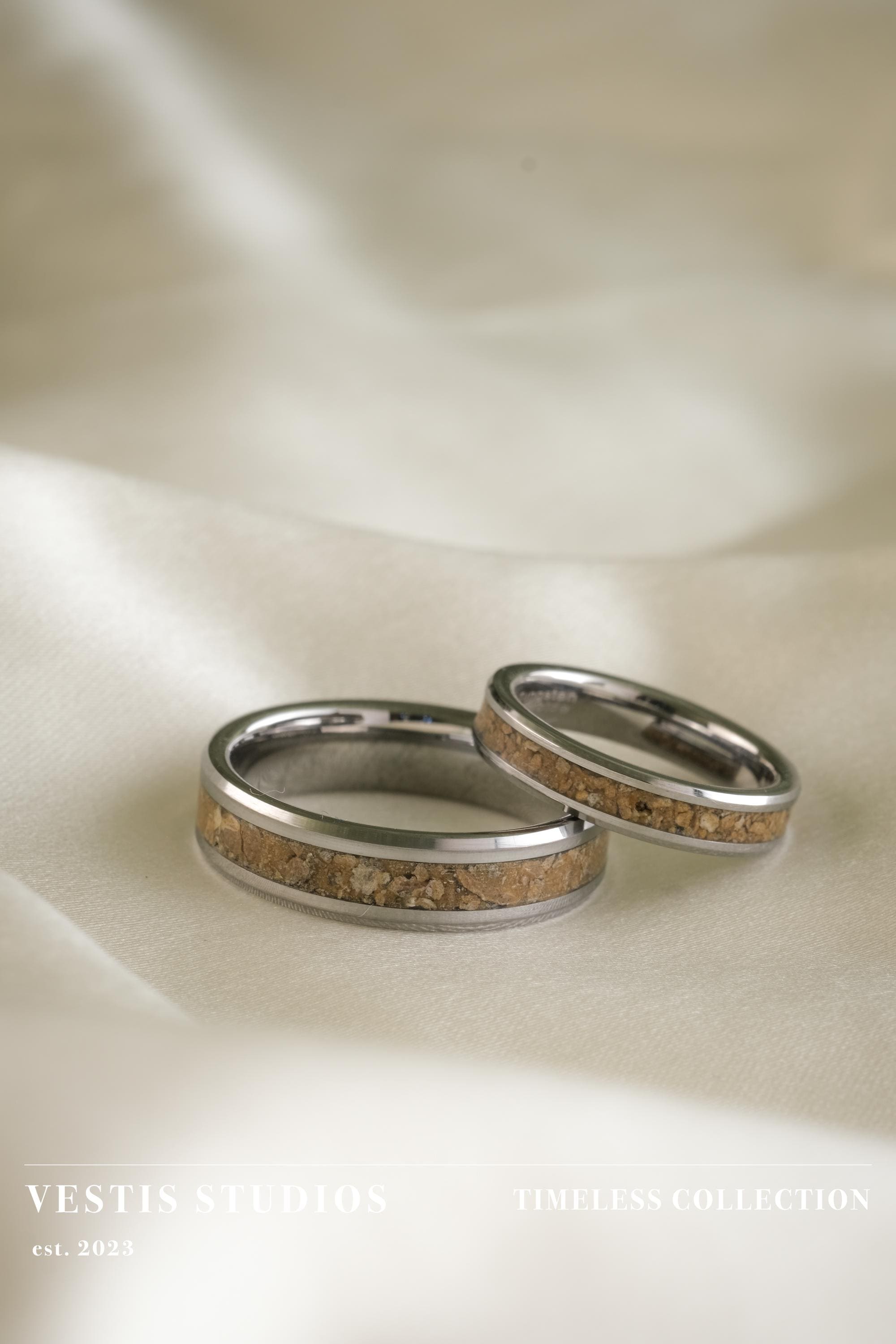 Mosasaur Fossil Wedding Ring Set – Tungsten