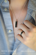 Diplodocus Fossil Jewellery Set – Titanium Ring & Silver Necklace Gift Bundle