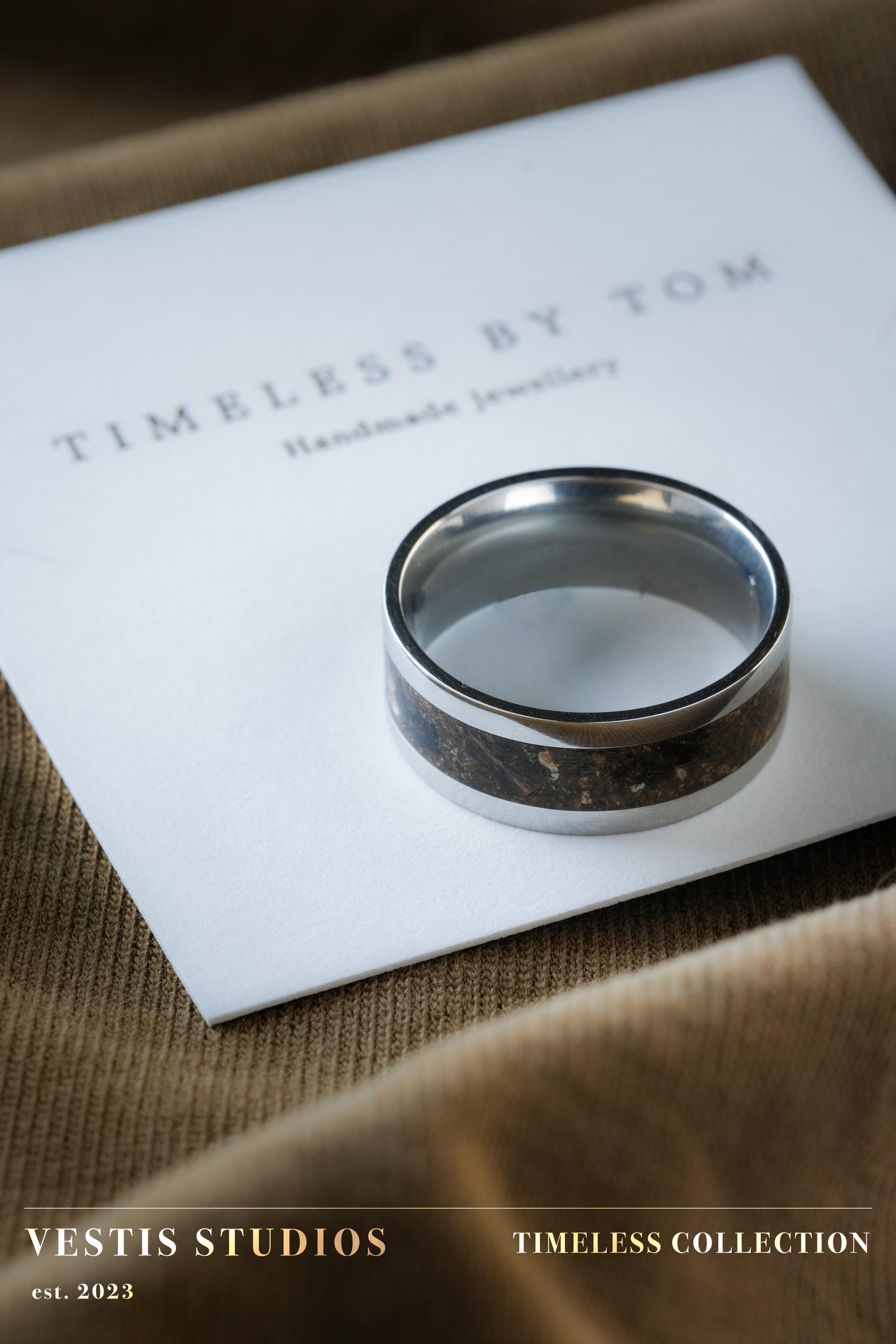 Hadrosaur Fossil Ring – Steel