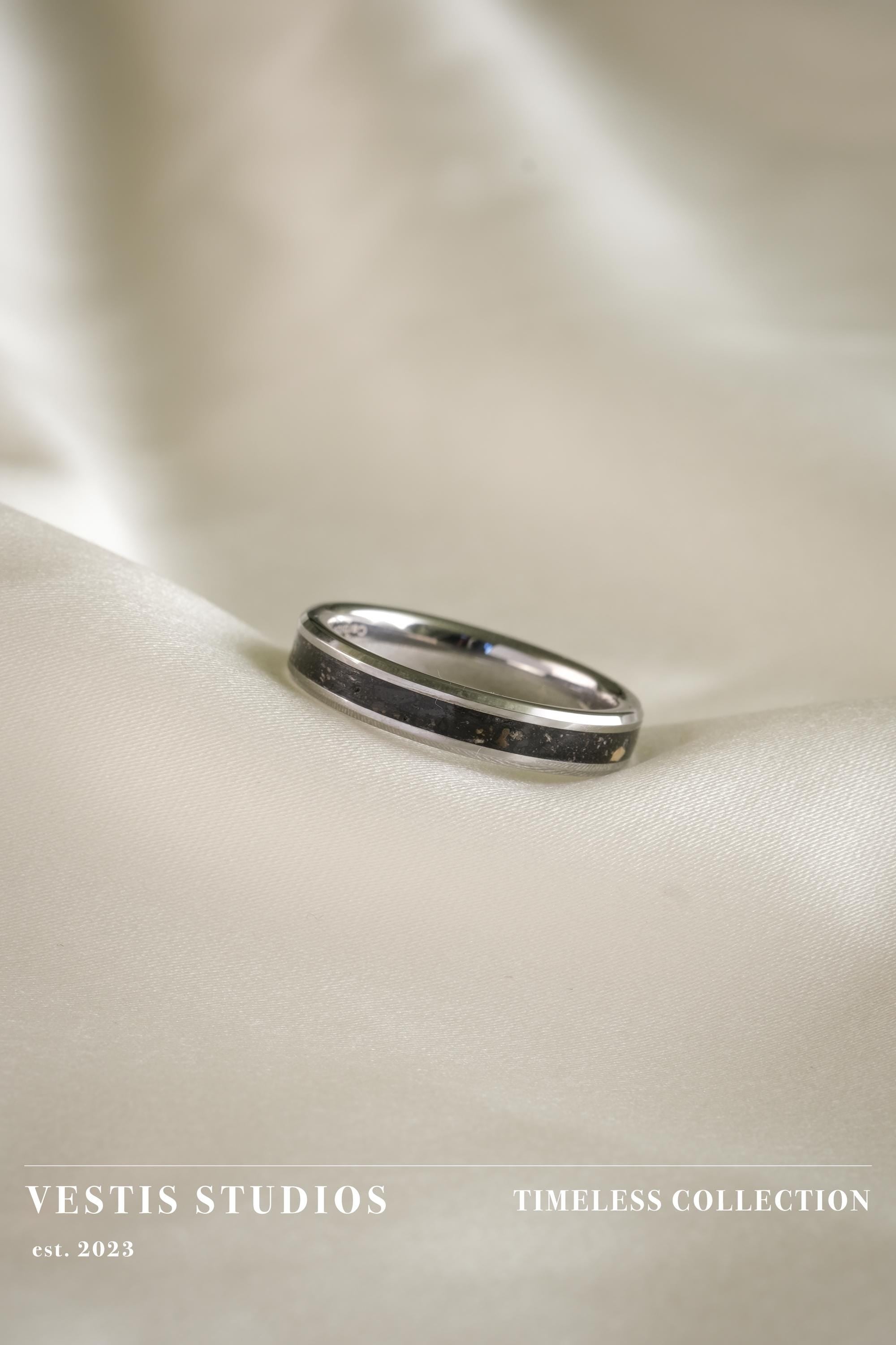 Diplodocus Fossil Wedding Ring Set – Tungsten