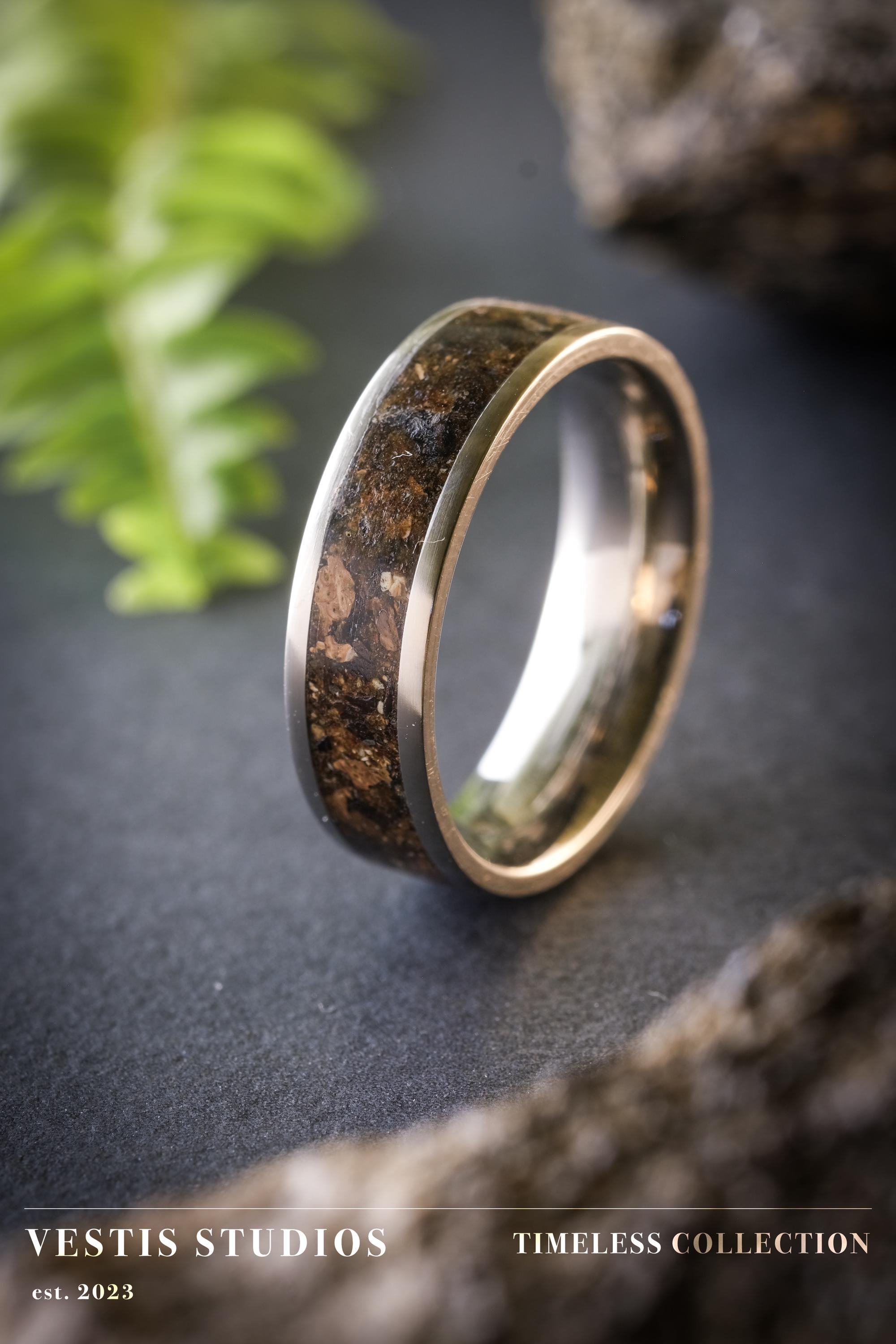 Hadrosaur Fossil Ring – Titanium