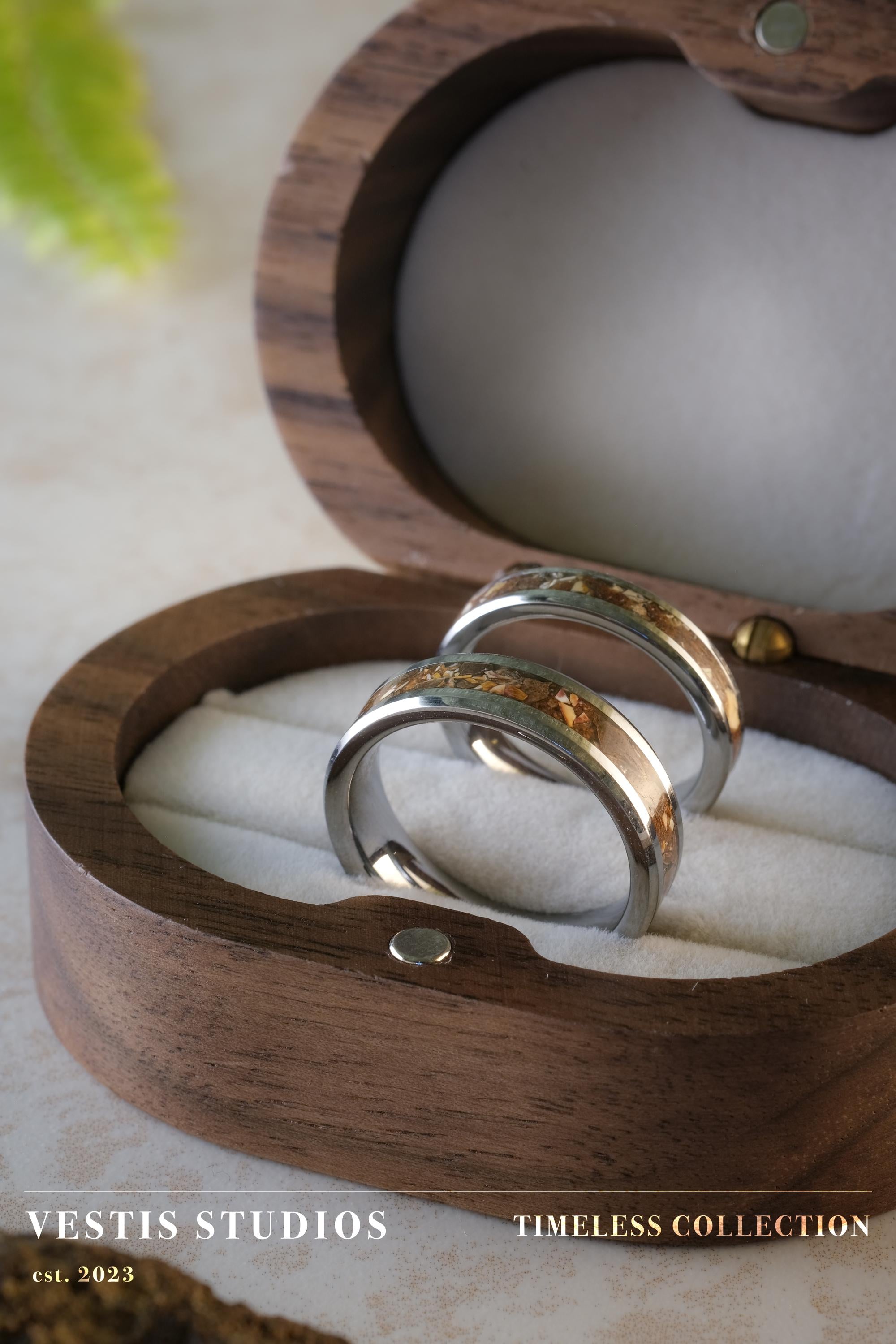 Spinosaurus, Triceratops & T. Rex Fossil Wedding Ring Set – Tungsten