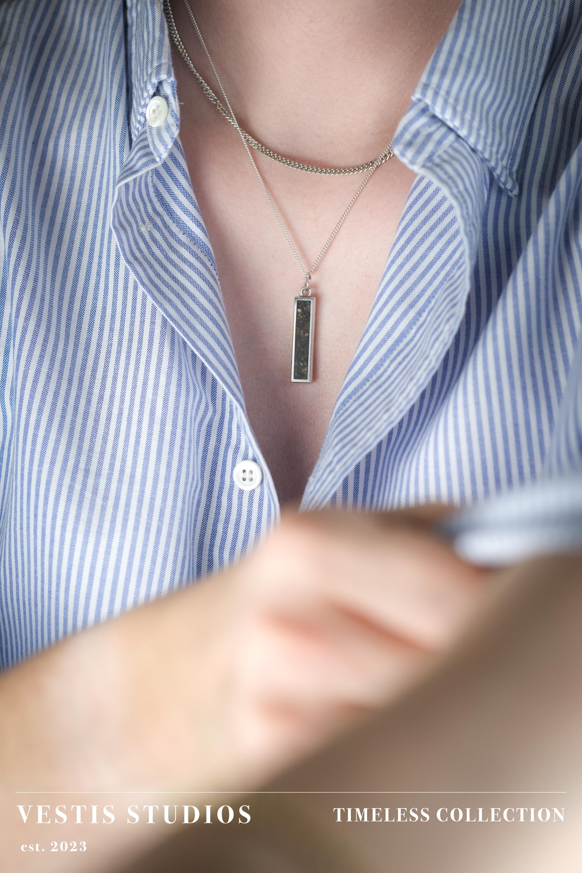 Hadrosaur Fossil Necklace – Plated Silver