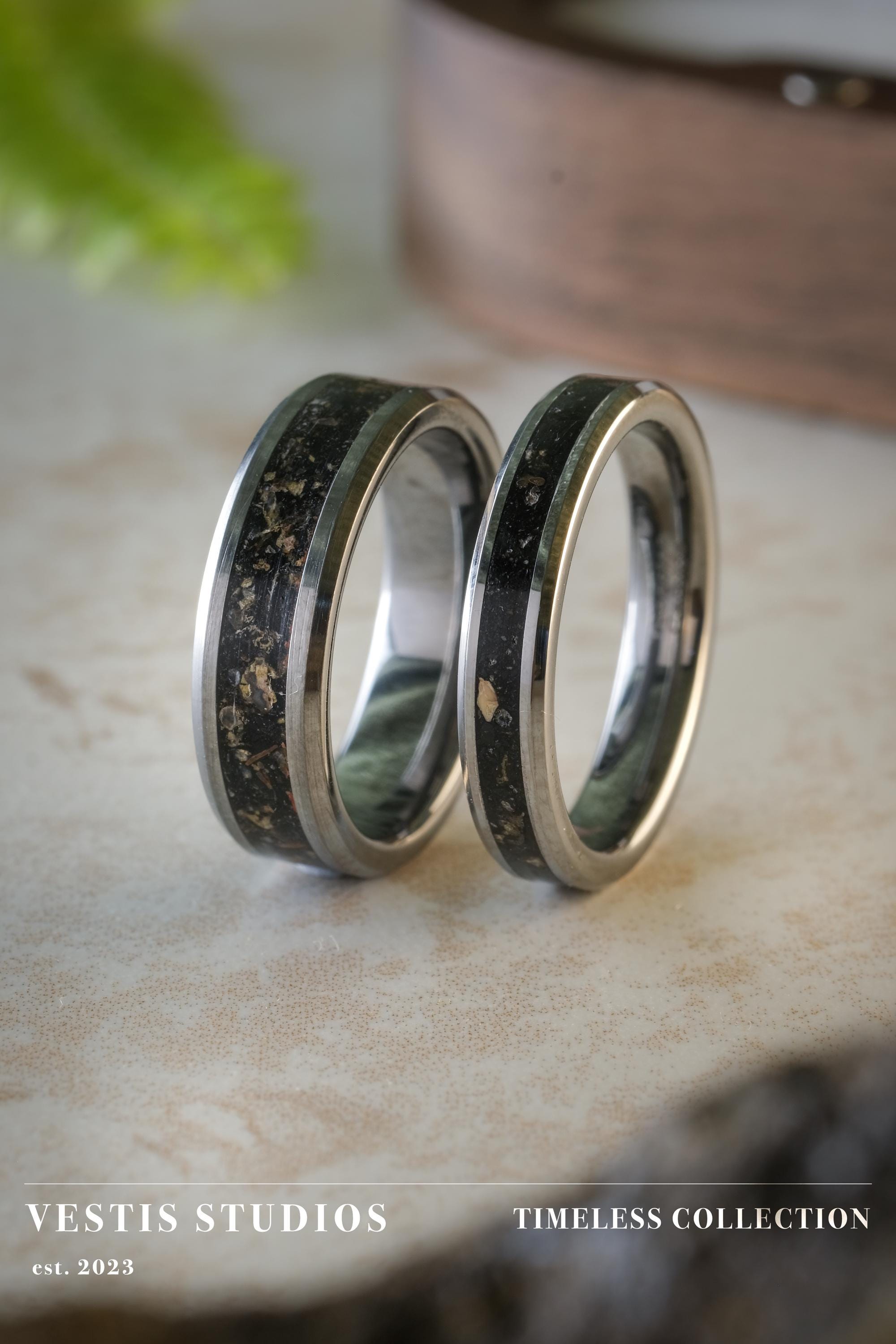 Diplodocus Fossil Wedding Ring Set – Tungsten