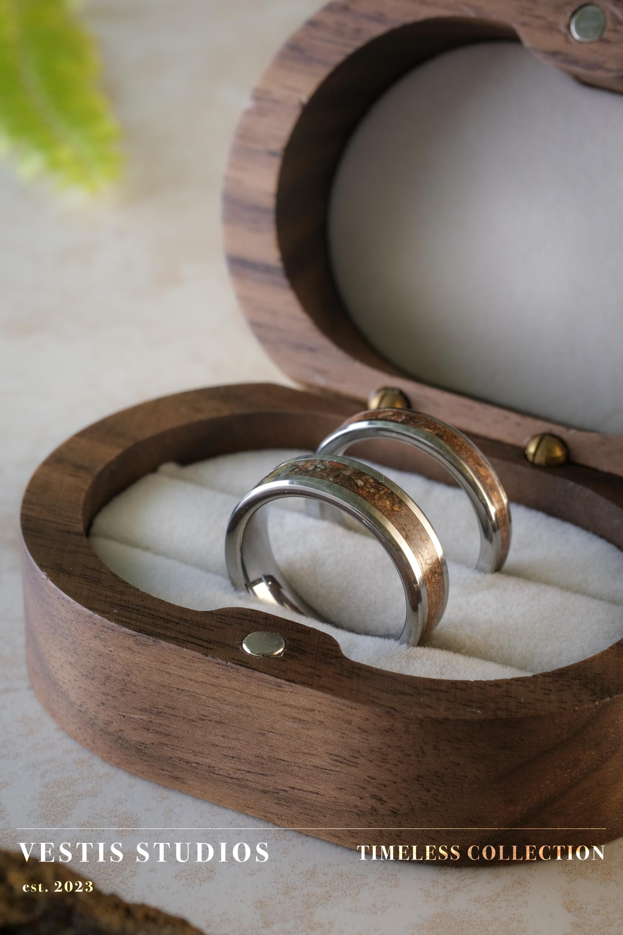 Triceratops Fossil Wedding Ring Set – Tungsten